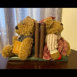 Boyds Bears bookends
